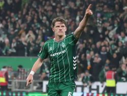 Werder Bremen menang dramatis 2-1 atas Vfl Wolfsburg