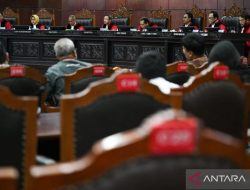 Hukum sepekan, kasus “smartboard” hingga putusan MK soal Kapolri