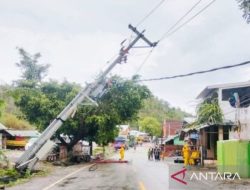 Enam rumah di Bima rusak diterjang angin kencang