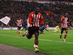 Arsenal gagal lanjutkan tren kemenangan, diimbangi Sunderland 2-2