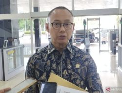 Eddy Soeparno: Prabowo tak dikendalikan Jokowi karena berdiri sendiri