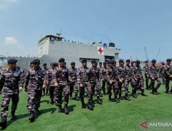 TNI AL kerahkan tim penyelamat ke lokasi bencana di Sumatera