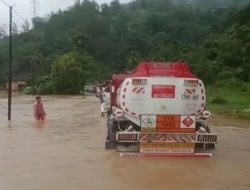 Pertamina FT Siak dan Jambi bantu distribusi BBM ke  Sumbar