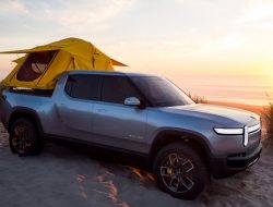 Rivian siapkan paket gaji Rp74 triliun untuk CEO RJ Scaringe